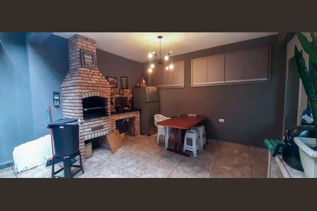 Casa para alugar com 250m², 4 quartos e 4 vagas Casa para alugar com 250m², 4 quartos e 4 vagasEspaço Gourmet