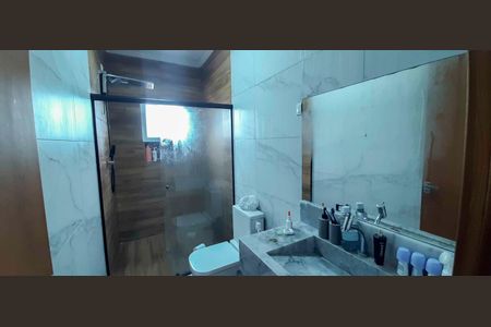 Casa para alugar com 250m², 4 quartos e 4 vagas Casa para alugar com 250m², 4 quartos e 4 vagasBanheiro da Suíte