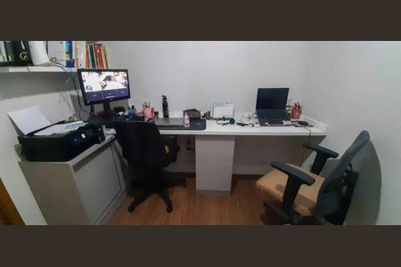 Casa para alugar com 250m², 4 quartos e 4 vagas