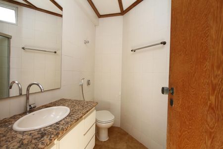 Apartamento para alugar com 80m², 2 quartos e 1 vagaBanheiro da Suíte