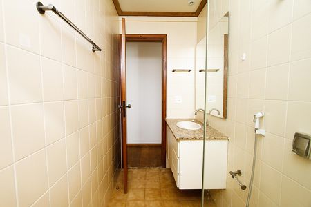 Apartamento para alugar com 80m², 2 quartos e 1 vagaBanheiro Social
