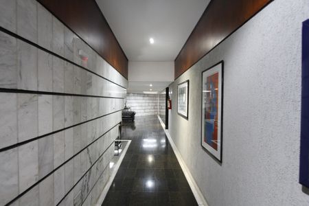Apartamento para alugar com 80m², 2 quartos e 1 vagaHall