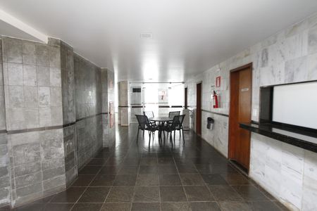 Apartamento para alugar com 80m², 2 quartos e 1 vagaÁrea comum 