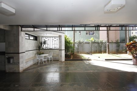 Apartamento para alugar com 80m², 2 quartos e 1 vagaÁrea comum 