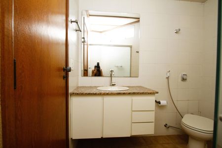 Apartamento para alugar com 80m², 2 quartos e 1 vagaBanheiro da Suíte
