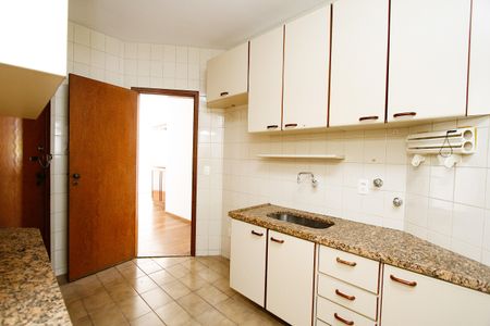 Apartamento para alugar com 80m², 2 quartos e 1 vagaCozinha
