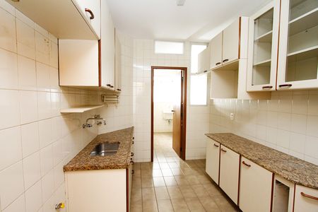 Apartamento para alugar com 80m², 2 quartos e 1 vagaCozinha
