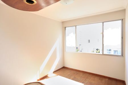 Sala de apartamento para alugar com 2 quartos, 80m² em Boa Viagem, Belo Horizonte
