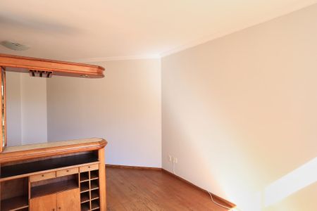 Sala de apartamento para alugar com 2 quartos, 80m² em Boa Viagem, Belo Horizonte