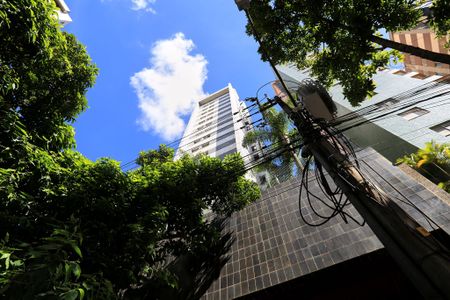 Apartamento para alugar com 80m², 2 quartos e 1 vaga Apartamento para alugar com 80m², 2 quartos e 1 vagaFachada