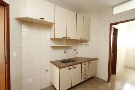 Apartamento para alugar com 80m², 2 quartos e 1 vagaCozinha