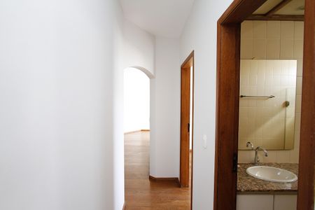 Apartamento para alugar com 80m², 2 quartos e 1 vagaCorredor