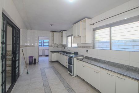 Casa à venda com 500m², 4 quartos e 3 vagasCozinha