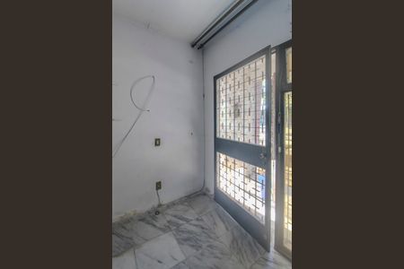Casa à venda com 500m², 4 quartos e 3 vagasSala