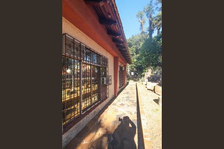 Casa à venda com 500m², 4 quartos e 3 vagasFachada
