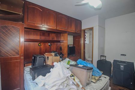 Casa à venda com 500m², 4 quartos e 3 vagasSuite