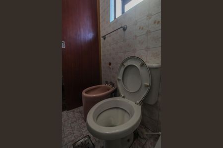 Casa à venda com 500m², 4 quartos e 3 vagasBanheiro da Suíte