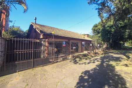 Casa à venda com 500m², 4 quartos e 3 vagasPlaca/Fachada