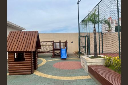 Apartamento para alugar com 60m², 2 quartos e 1 vaga Apartamento para alugar com 60m², 2 quartos e 1 vagaÁrea comum - Playground