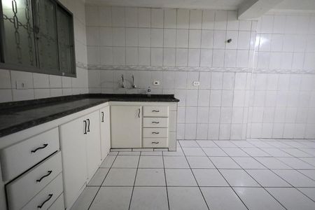 Casa à venda com 170m², 4 quartos e 1 vaga Casa à venda com 170m², 4 quartos e 1 vagaCozinha