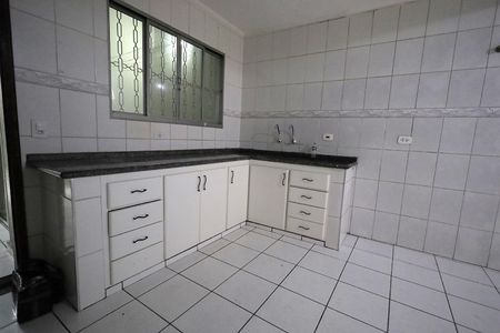 Casa à venda com 170m², 4 quartos e 1 vaga Casa à venda com 170m², 4 quartos e 1 vagaCozinha