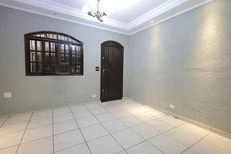 Casa à venda com 170m², 4 quartos e 1 vaga Casa à venda com 170m², 4 quartos e 1 vagaSala