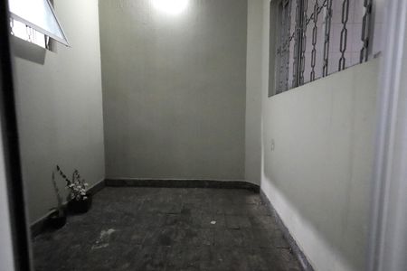 Casa à venda com 170m², 4 quartos e 1 vaga Casa à venda com 170m², 4 quartos e 1 vagaJardim de Inverno