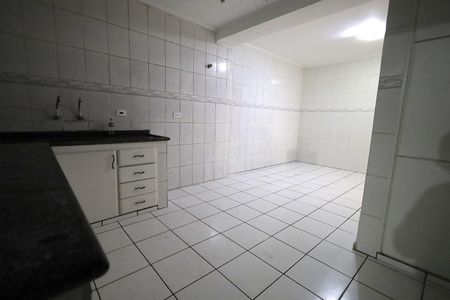 Casa à venda com 170m², 4 quartos e 1 vaga Casa à venda com 170m², 4 quartos e 1 vagaCozinha
