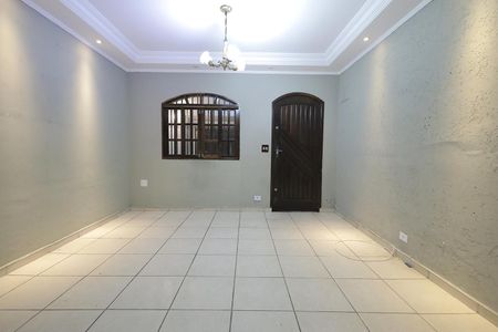Casa à venda com 170m², 4 quartos e 1 vaga Casa à venda com 170m², 4 quartos e 1 vagaSala