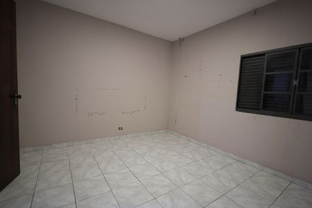 Casa à venda com 170m², 4 quartos e 1 vaga Casa à venda com 170m², 4 quartos e 1 vagaQuarto 1
