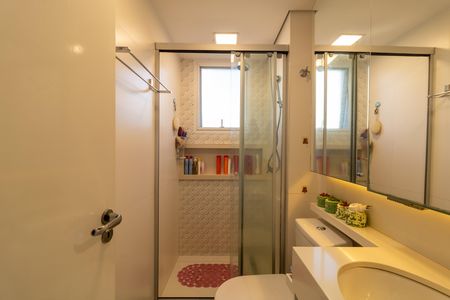 Apartamento à venda com 61m², 2 quartos e 1 vaga Apartamento à venda com 61m², 2 quartos e 1 vagaBanheiro
