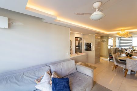 Apartamento à venda com 61m², 2 quartos e 1 vaga Apartamento à venda com 61m², 2 quartos e 1 vagaSala