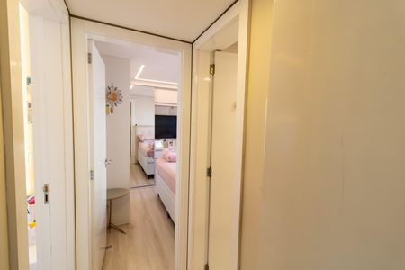 Apartamento à venda com 61m², 2 quartos e 1 vaga Apartamento à venda com 61m², 2 quartos e 1 vagaCorredor