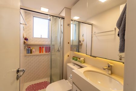 Apartamento à venda com 61m², 2 quartos e 1 vaga Apartamento à venda com 61m², 2 quartos e 1 vagaBanheiro