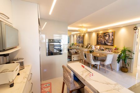 Apartamento à venda com 61m², 2 quartos e 1 vaga Apartamento à venda com 61m², 2 quartos e 1 vagaCozinha
