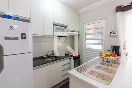 Apartamento à venda com 48m², 2 quartos e 1 vaga Apartamento à venda com 48m², 2 quartos e 1 vagaCozinha