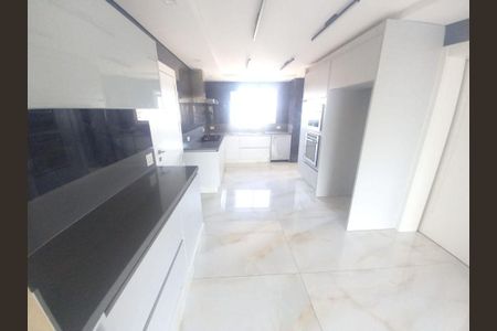 Apartamento à venda com 271m², 3 quartos e 4 vagas
