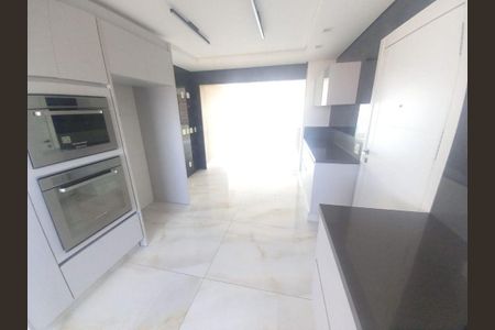 Apartamento à venda com 271m², 3 quartos e 4 vagas