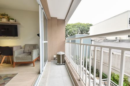 Studio à venda com 27m², 1 quarto e sem vaga Studio à venda com 27m², 1 quarto e sem vagaVaranda