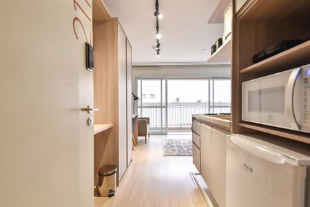 Studio à venda com 27m², 1 quarto e sem vaga Studio à venda com 27m², 1 quarto e sem vagaCozinha