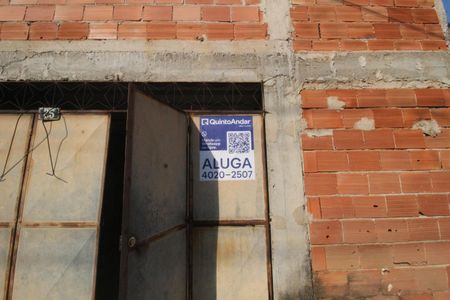 Casa para alugar com 80m², 1 quarto e sem vagaPlaca