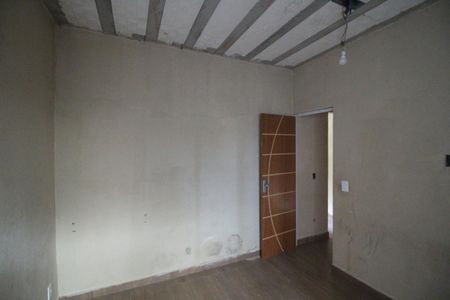 Casa para alugar com 80m², 1 quarto e sem vagaQuarto