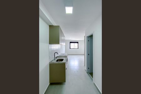 Cozinha de kitnet/studio para alugar com 1 quarto, 28m² em Brás, São Paulo