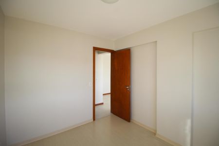 Apartamento à venda com 70m², 2 quartos e 1 vagaQuarto 2