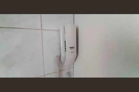 Apartamento à venda com 65m², 3 quartos e 1 vaga Apartamento à venda com 65m², 3 quartos e 1 vagaInterfone