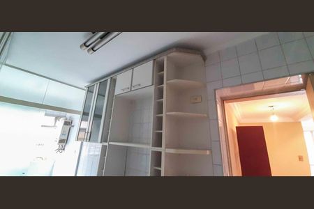 Apartamento à venda com 65m², 3 quartos e 1 vaga
