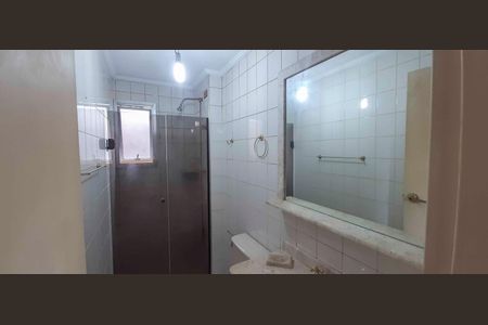 Apartamento à venda com 65m², 3 quartos e 1 vaga Apartamento à venda com 65m², 3 quartos e 1 vagaBanheiro da Suíte
