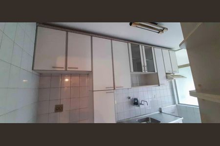 Apartamento à venda com 65m², 3 quartos e 1 vaga Apartamento à venda com 65m², 3 quartos e 1 vagaCozinha