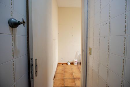 Apartamento para alugar com 74m², 3 quartos e 1 vaga Apartamento para alugar com 74m², 3 quartos e 1 vagaBanheiro de serviço