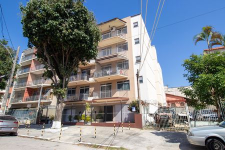 Apartamento para alugar com 74m², 3 quartos e 1 vaga Apartamento para alugar com 74m², 3 quartos e 1 vagaFachada